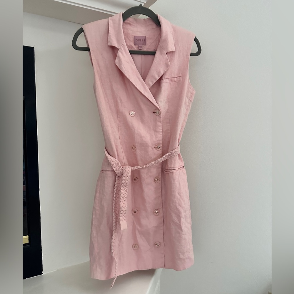 GUESS Light Pink Double-Breasted Linen Mini Dress w Woven Belt & Lucite buttons